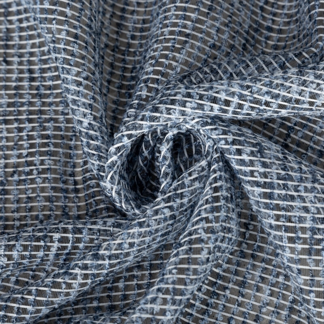 Záves 140x250 cm modrý z efektom melírovania z sieťoviny na kovové krúžky PALERMO 2 Terra Collection